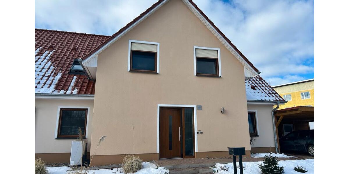 Doppelhaushälfte Warin - 4 Zimmer, 120 m&sup2;, 1.170&euro; | Angebot:25230854