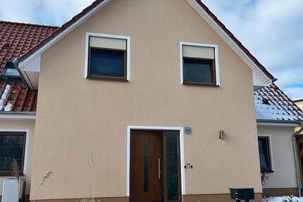 Haus Warin - 4 Zimmer, 120 m&sup2;, 1.170&euro; | Angebot:25230854