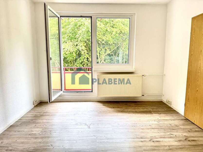 Wohnung zum Mieten in Schwerin 391 € 46.8 m²