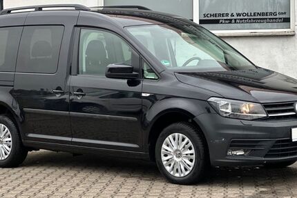 VW Caddy 175.000 km 12.450 &euro; Bandenitz 19230