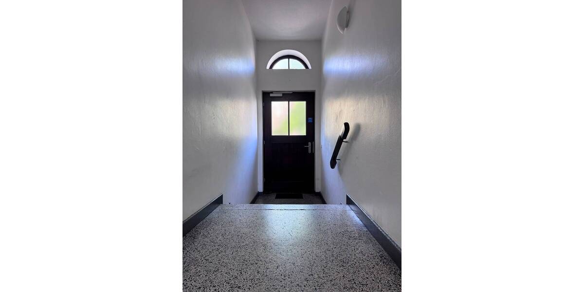 Etagenwohnung Schwerin Weststadt - 3 Zimmer, 69 m&sup2;, 630&euro; | Angebot:26759891