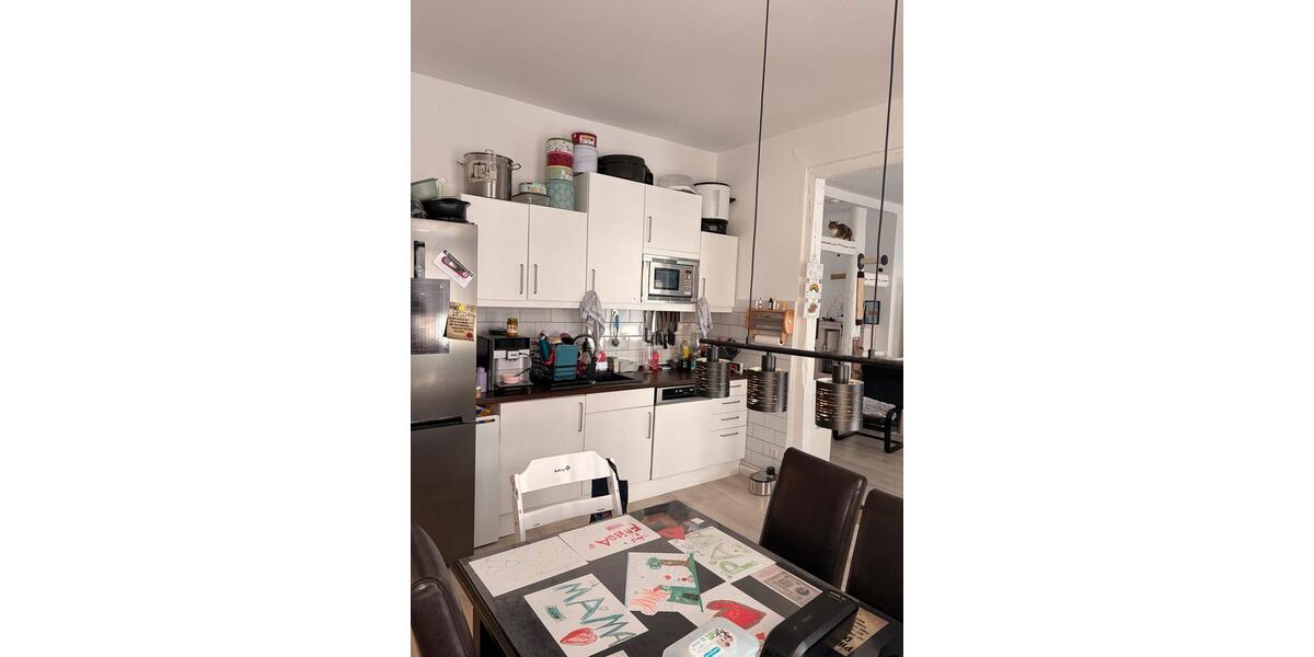 Etagenwohnung Schwerin Altstadt - 4 Zimmer, 106 m&sup2;, 1.000&euro; | Angebot:26637150