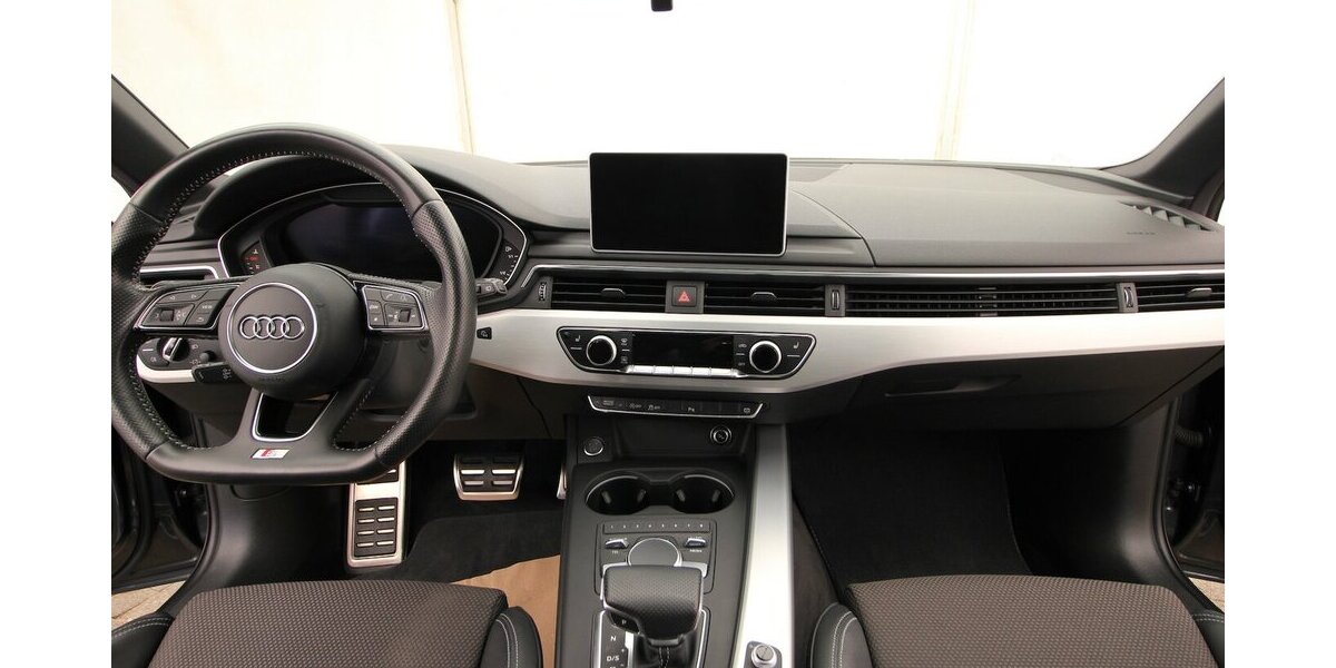 Audi A4 Avant TFSI S-tronic Sport Ultra S-Line Plus 150.399 km 18.900 &euro; Hagenow 19230