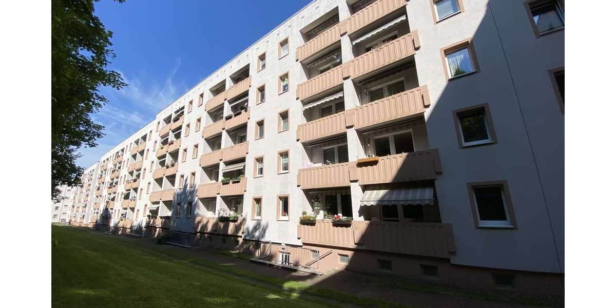 Etagenwohnung Schwerin Feldstadt - 2 Zimmer, 47 m&sup2;, 332&euro; | Angebot:27323382