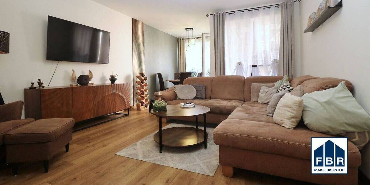 Etagenwohnung Schwerin Feldstadt - 2 Zimmer, 72 m&sup2;, 159.000&euro; | Angebot:26912931