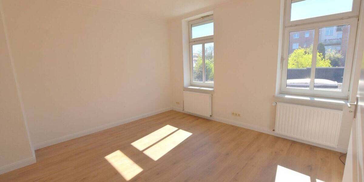 Etagenwohnung Schwerin Weststadt - 3 Zimmer, 84 m&sup2;, 650&euro; | Angebot:26556126
