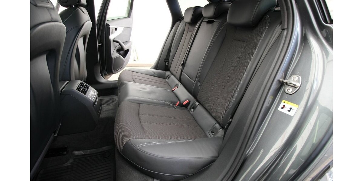 Audi A4 Avant TFSI S-tronic Sport Ultra S-Line Plus 150.399 km 18.900 &euro; Hagenow 19230