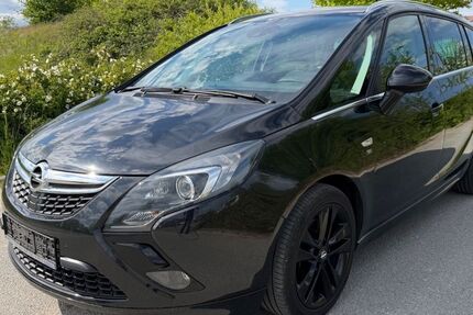 Opel Zafira Tourer 234.400 km 5.000 &euro; Rastow 19077