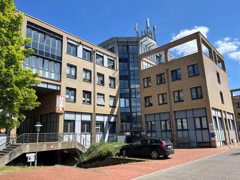 Büro in Schwerin 1.768 € 208 m²