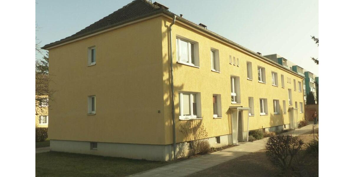 Schöne ruhige 2,5-Raum-Wohnung in 8-Familienhaus 2.5 zimmer