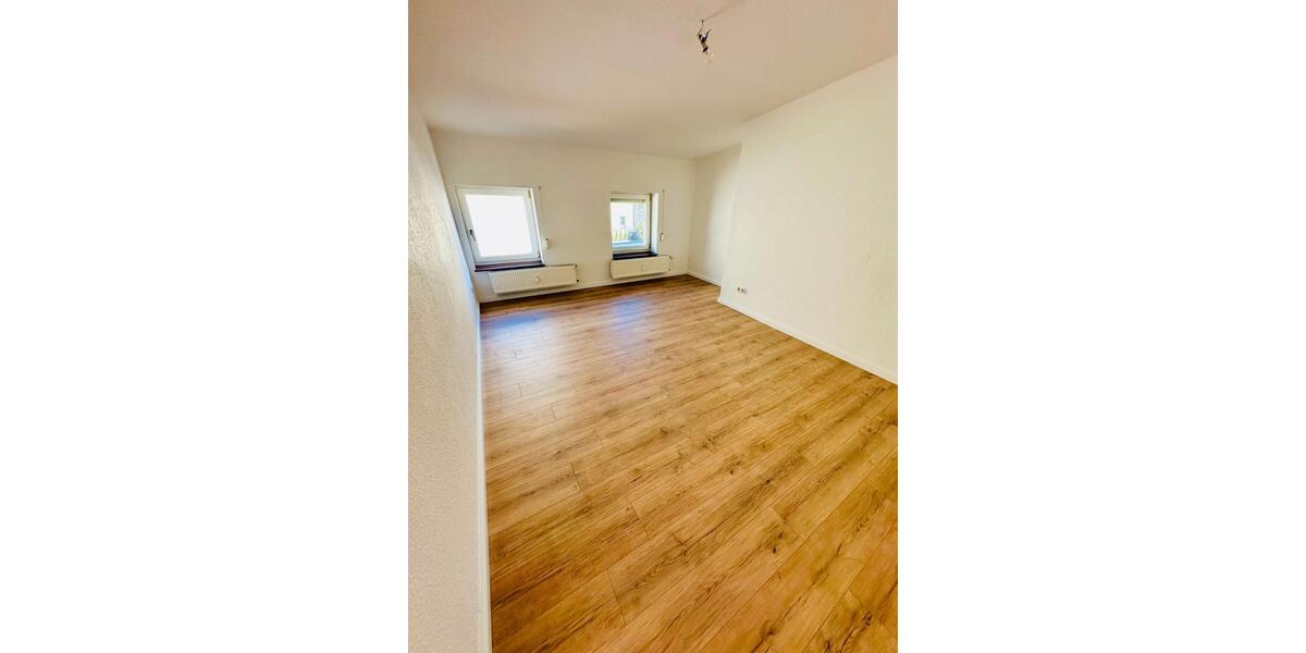 Etagenwohnung Schwerin - 4 Zimmer, 97 m&sup2;, 1.164&euro; | Angebot:26036073