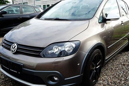VW Golf 67.500 km 10.500 &euro; Wismar-Rüggow 23970