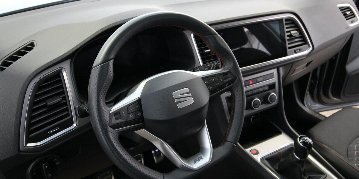 Seat Ateca 1.5 TSI FR NAVI+KAMERA+LED+ACC 66.152 km 23.900 &euro; Hagenow 19230