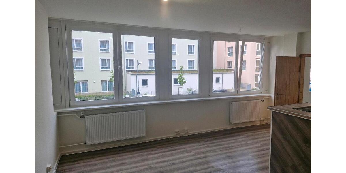 Etagenwohnung Schwerin Neumühle - 2 Zimmer, 61 m&sup2;, 600&euro; | Angebot:26563573