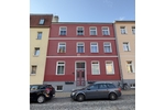 Innenstadtlage für Praktiker: helle 2-Zimmer-Dachgeschosswohnung mit Einbauküche, Duschbad, Keller - Dachgeschoßwohnung Schwerin Feldstadt | Angebot:26866548