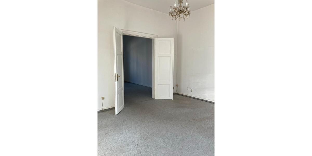 Mehrfamilienhaus, Wohnhaus Schwerin - 9 Zimmer, 250 m&sup2;, 500.000&euro; | Angebot:27291776