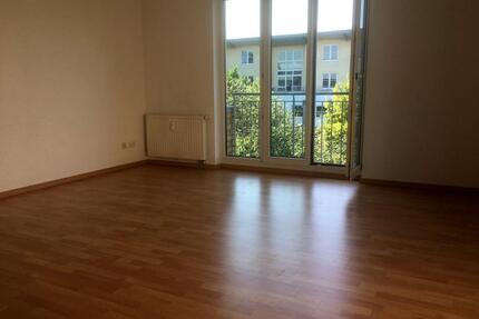 Schwerin-Krebsförden schöne 1-Zimmer-Wohnung mit Dachgarten 3.OG