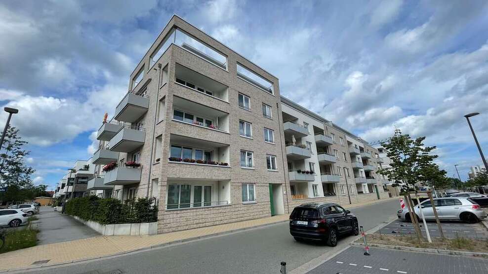 Wohnung zum Mieten in Schwerin 670 € 58.45 m²