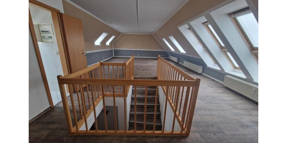 Dachgeschoßwohnung Wittenförden - 2 Zimmer, 67 m&sup2;, 620&euro; | Angebot:25363148