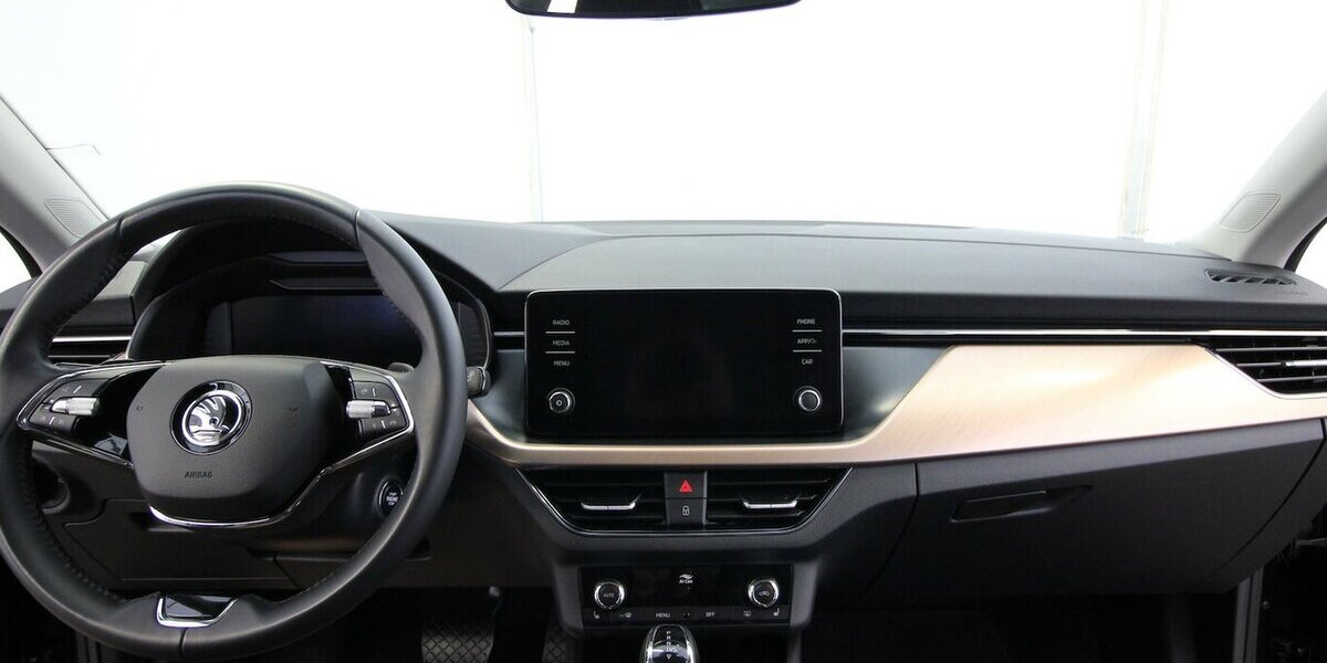 Skoda Scala 1.5 TSI 7-DSG Style Plus LED+KAMERA+AHK 57.189 km 21.500 &euro; Hagenow 19230