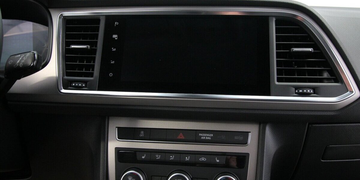 Seat Ateca 1.5 TSI 7-DSG Xperience NAVI+LED+KAMERA 37.867 km 27.500 &euro; Hagenow 19230