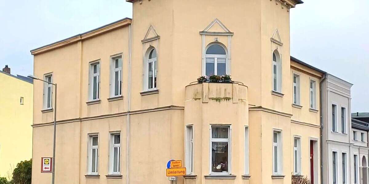 Haus zum Kaufen in Schwerin 829.000 € 375 m² 12 zimmer