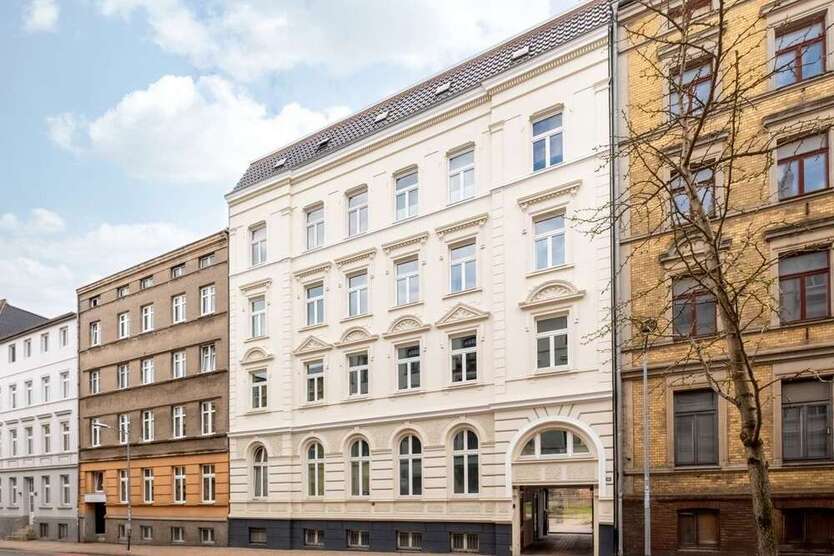 Wohnung zum Kaufen in Schwerin 189.000 € 72 m²