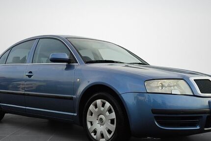 Skoda Superb 206.224 km 3.999 &euro; Wittenburg 19243