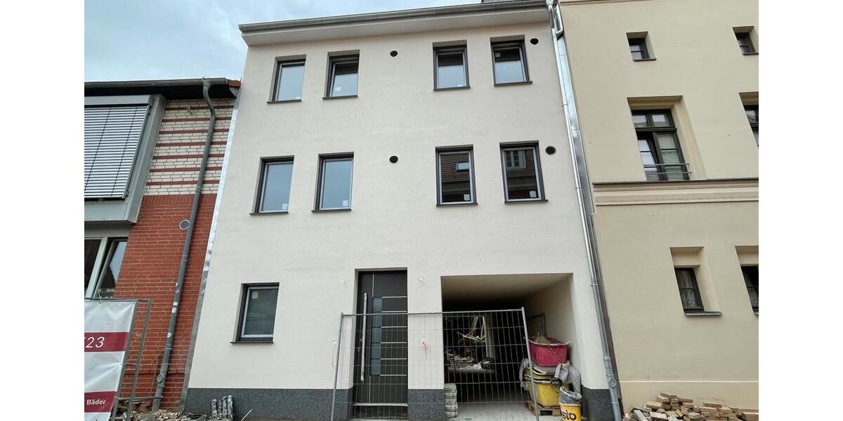 Erdgeschoßwohnung Schwerin - 1 Zimmer, 32 m&sup2;, 500&euro; | Angebot:21813084