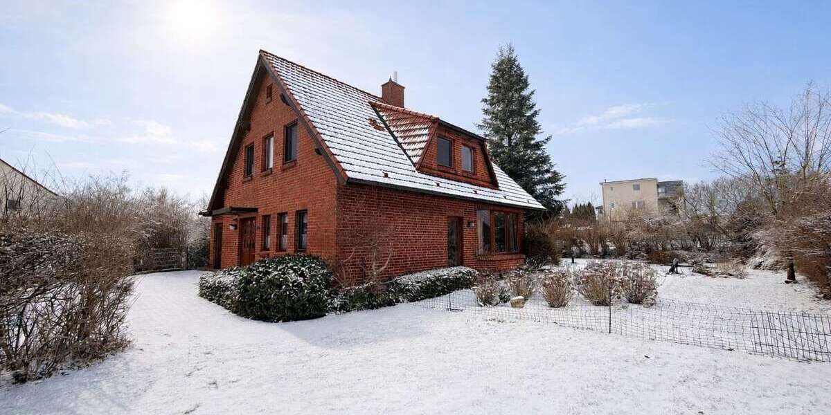 Einfamilienhaus Schwerin Gartenstadt - 5 Zimmer, 221 m&sup2;, 665.000&euro; | Angebot:24815017