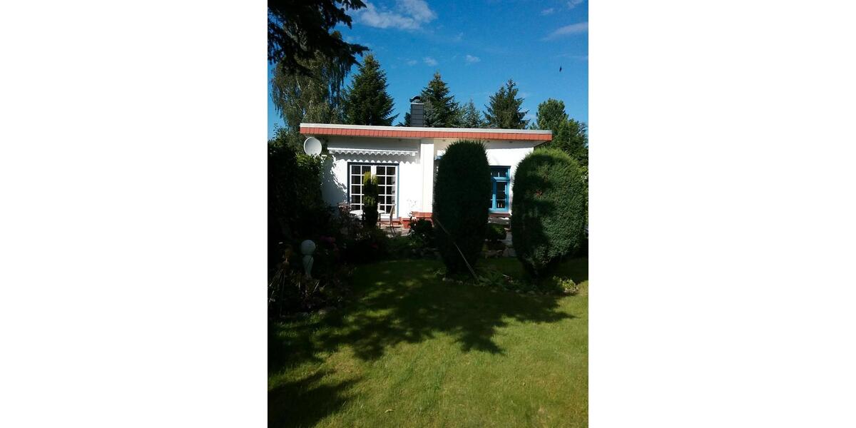 Bungalow mit auf ca. 535 qm Eigentumsl.MeckPom 3 zimmer