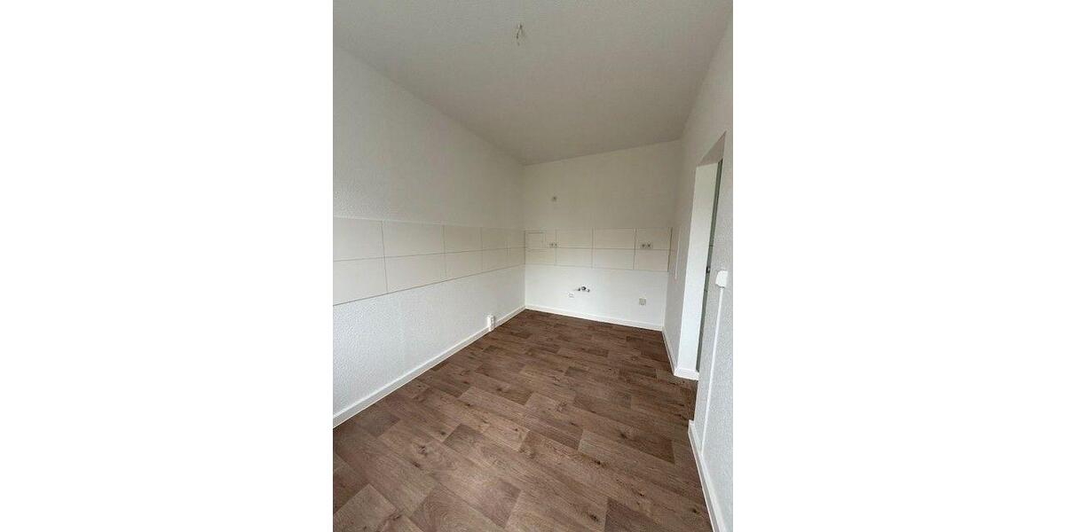 Etagenwohnung Schwerin Gartenstadt - 2 Zimmer, 47 m&sup2;, 349&euro; | Angebot:26142817