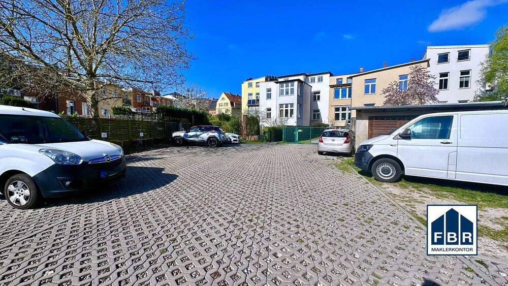 Etagenwohnung Schwerin Paulsstadt - 2 Zimmer, 90 m&sup2;, 630&euro; | Angebot:25780346