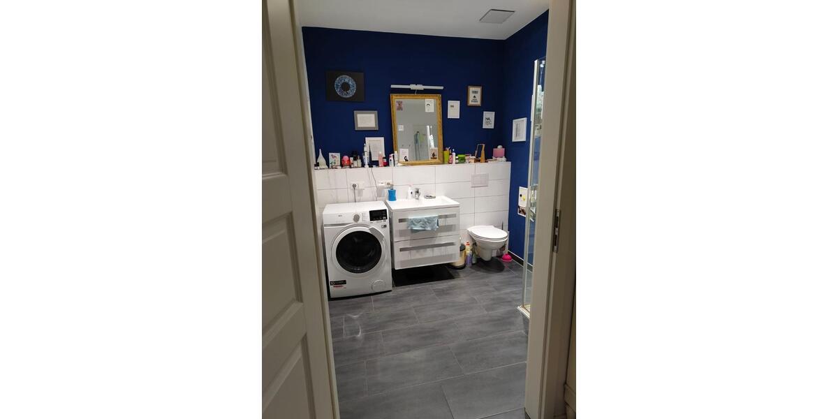 Etagenwohnung Schwerin Gartenstadt - 3 Zimmer, 96 m&sup2;, 1.390&euro; | Angebot:25856695