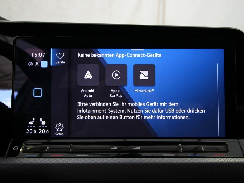 VW Golf VIII Variant 2.0 TDI 7-DSG Active LED+NAVI 70.287 km 20.900 € Hagenow 19230