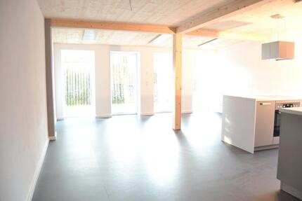 Wohnung Schwerin Neumühle - 3 Zimmer, 94 m&sup2;, 990&euro; | Angebot:26066357