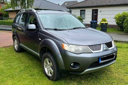 Mitsubishi Outlander 177.838 km 4.999 &euro; Pampow 19075