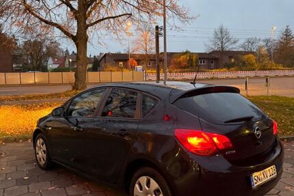 Opel Astra 91.000 km 8.300 &euro; schwerin 19053