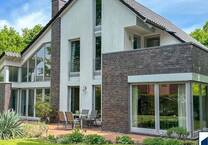 Wohnen mit Urlaubsflair: Traumhaftes Anwesen mit Pool in Neustadt-Glewe