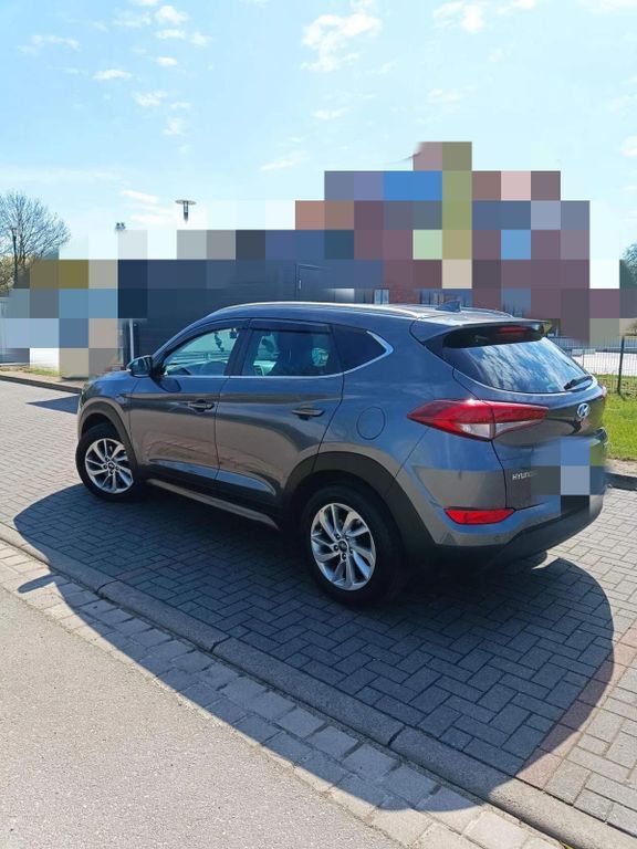 Hyundai TUCSON 186.000 km 12.399 € Zarrentin 19246