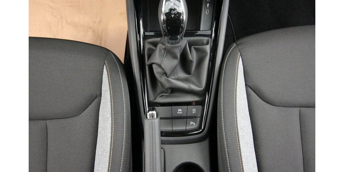 Skoda Kamiq TSI OPF 7-DSG Selection LED+KAMERA+ACC 22.955 km 23.890 &euro; Hagenow 19230