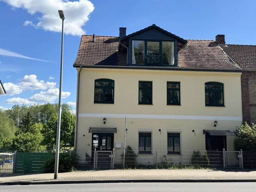 Haus zum Kaufen in Sternberg 449.000 € 230 m²