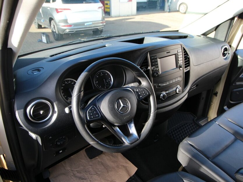 Mercedes-Benz Vito Tourer 116 CDI Pro extralang TAXI LED+NAVI 337.836 km 23.800 € Hagenow 19230