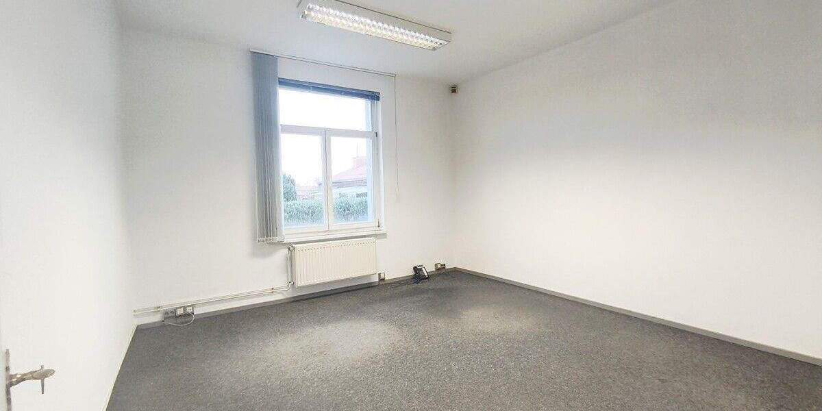 Mehrfamilienhaus, Wohnhaus Hagenow - 9 Zimmer, 265.000&euro; | Angebot:25730059
