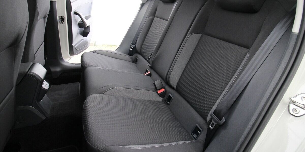 VW Taigo TSI Life LED+SITZHEIZUNG+KLIMA+ALU 37.233 km 16.990 &euro; Hagenow 19230