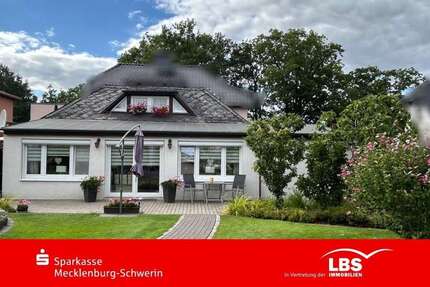 Haus Neustadt-Glewe Glewe - 2 Zimmer, 81 m&sup2;, 225.000&euro; | Angebot:27438524