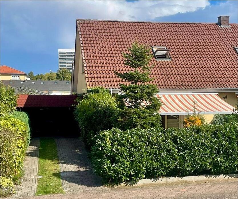 Doppelhaushälfte Gartenstadt Schwerin