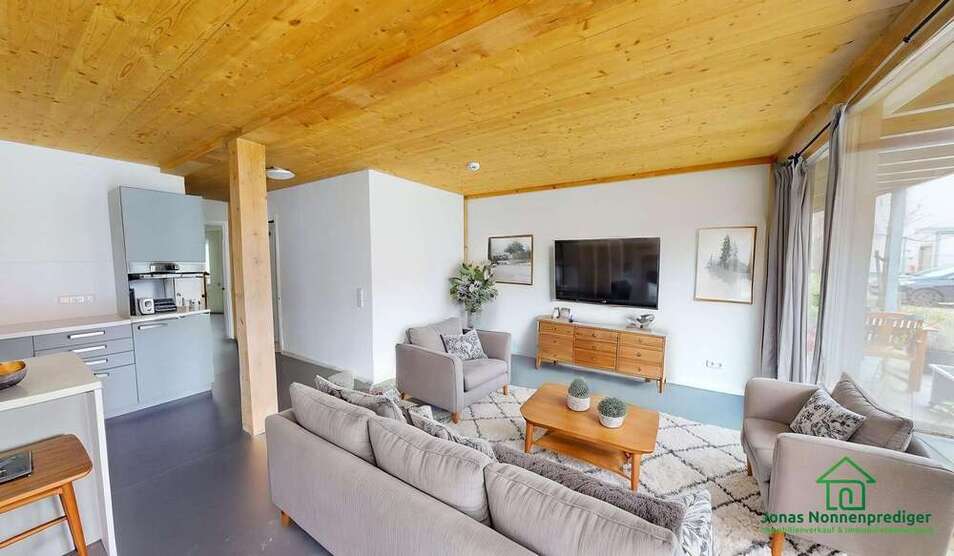 Wohnung zum Kaufen in Schwerin 260.000 € 84 m²