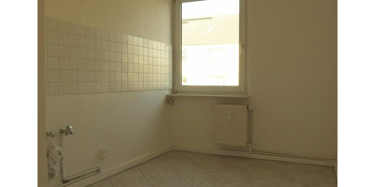 Schöne ruhige 2,5-Raum-Wohnung in 8-Familienhaus 2.5 zimmer