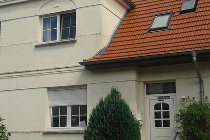 Haus Schwerin Gartenstadt - 5 Zimmer, 126 m&sup2;, 1.400&euro; | Angebot:27688744
